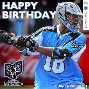 Image post by @stxmlax on Instagram