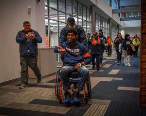 Image post by @illinifootball on Instagram