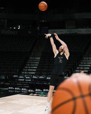 Image post by @wakembb on Instagram