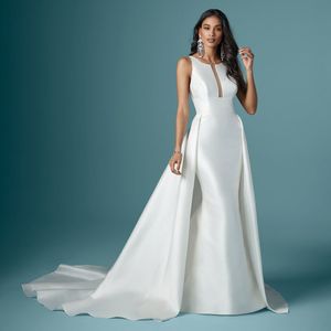 Image post by @maggiesotterodesigns on Instagram