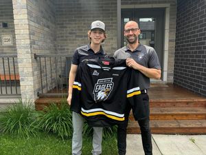 Image post by @cbehockey on Instagram
