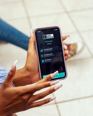 Image post by @iconsource_ on Instagram