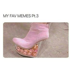 Image post by @the.virtual.bitch on Instagram