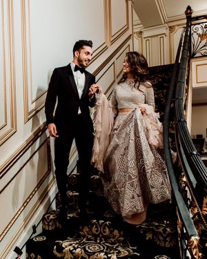 Image post by @thismodernlovephoto on Instagram