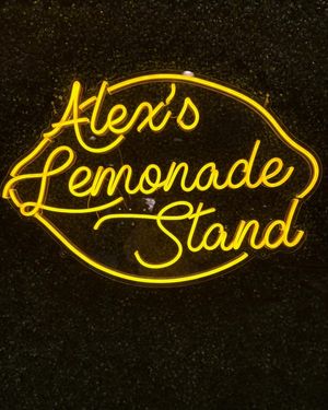Image post by @alexslemonade on Instagram