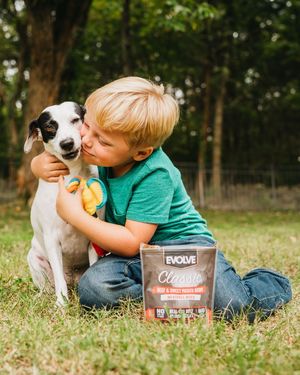 Image post by @evolvepetfood on Instagram