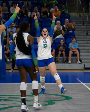 Image post by @fgcu_vb on Instagram