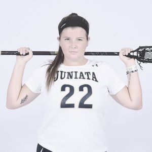 Image post by @juniatawlax on Instagram
