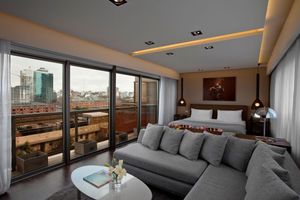 Image post by @hotelmadero on Instagram