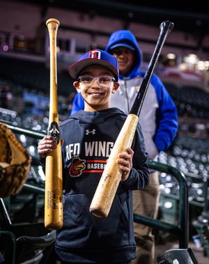 Image post by @rocredwings on Instagram