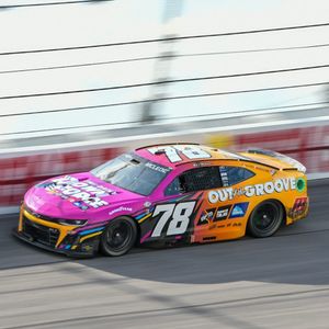 Image post by @dailydownforce on Instagram