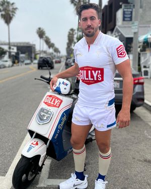 Image post by @giltinis on Instagram