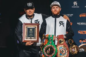 Image post by @canelo on Instagram