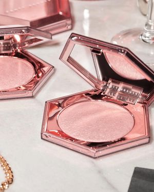 Image post by @fentybeauty on Instagram
