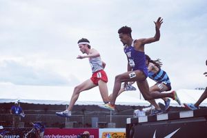 Image post by @uwtrack on Instagram