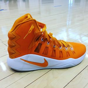 Image post by @vol_hoops on Instagram