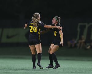 Image post by @HawkeyeSoccer on Twitter