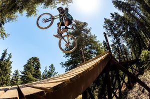 Image post by @foxmtb on Instagram