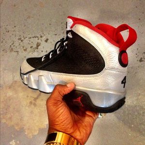 Image post by @myfabolouslife on Instagram