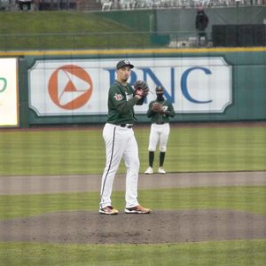 Image post by @tincaps on Instagram