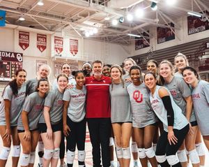 Image post by @ou_volleyball on Instagram