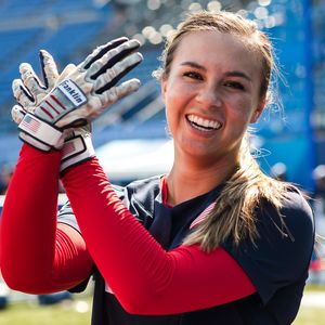 Image post by @USASoftball on Twitter
