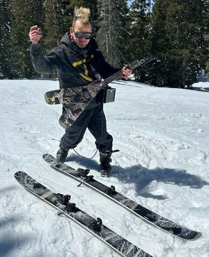 Image post by @j_skis on Instagram