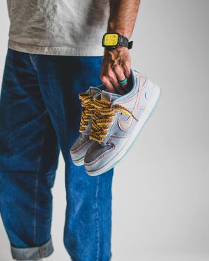 Image post by @ad__sneaks on Instagram