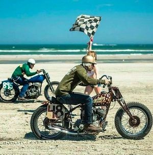 Image post by @aimexpo on Instagram