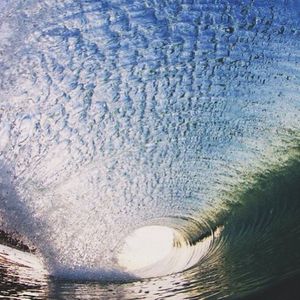 Image post by @oi_glass on Instagram