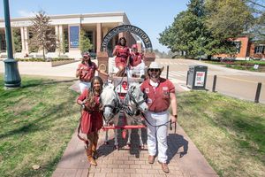 Image post by @ou_athletics on Instagram