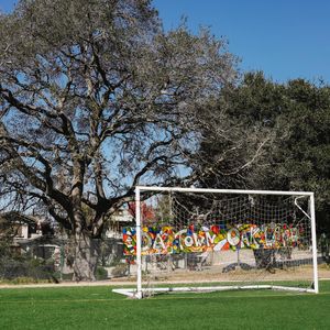 Image post by @oaklandroots on Instagram