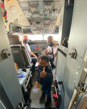 Image post by @united on Instagram