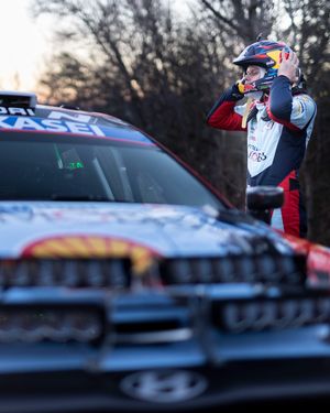Image post by @shellmotorsport on Instagram
