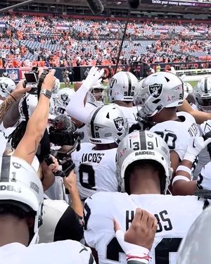 Image post by @raiders on Instagram