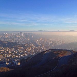 Image post by @onlyinsf on Instagram
