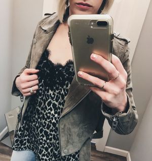 Image post by @shopoutoftown on Instagram
