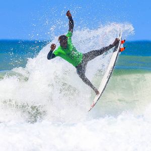 Image post by @wsl.qs on Instagram