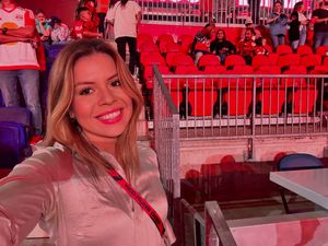 Image post by @sportsgirlnyc on Instagram