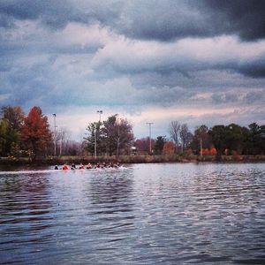 Image post by @cusewrowing on Instagram