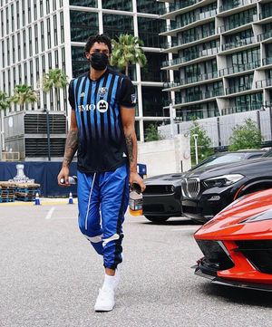 Image post by @hoopsontherise on Instagram