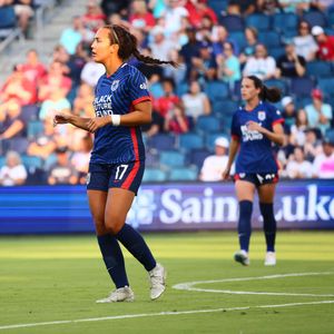 Image post by @OLReign on Twitter