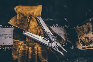 Image post by @leathermantools on Instagram