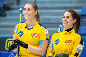 Image post by @worldcurling on Instagram