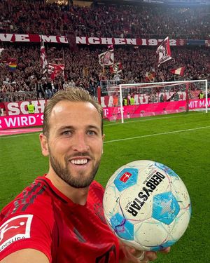 Image post by @fcbayern on Instagram