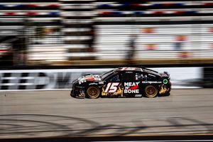 Image post by @KazGrala on Twitter