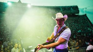 Image post by @jonpardi on Instagram