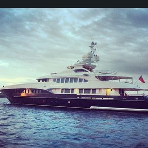 Image post by @danbilzerian on Instagram