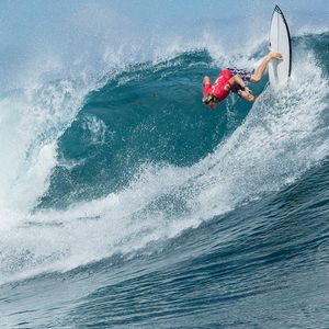 Image post by @wsl.qs on Instagram
