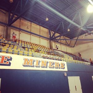 Image post by @utepvb on Instagram